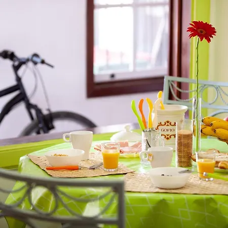 Patio (adults Only) Vandrarhem