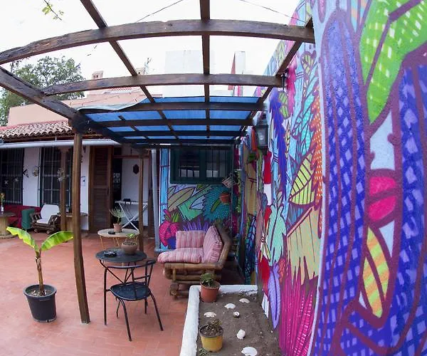 Patio (adults Only) Hostel *
